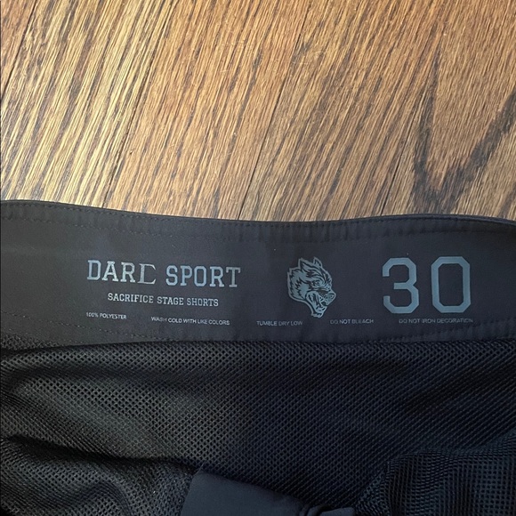 Darc Sport Black Board Shorts size 30 - Picture 2 of 2
